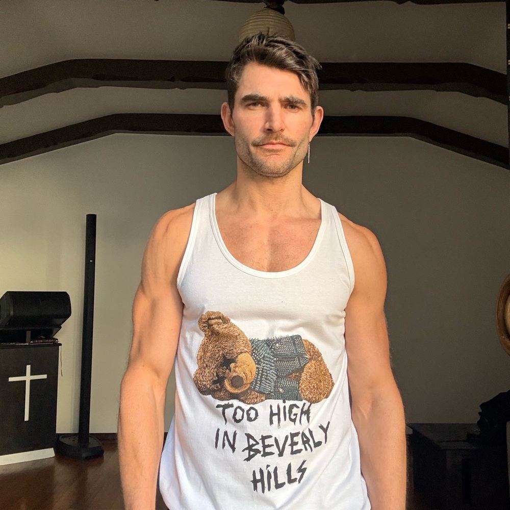 Domrebel tank - too high in beverly hills - bear
